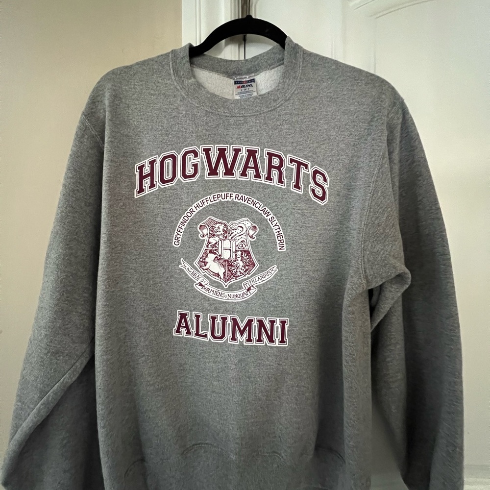 Hogwarts crewneck
